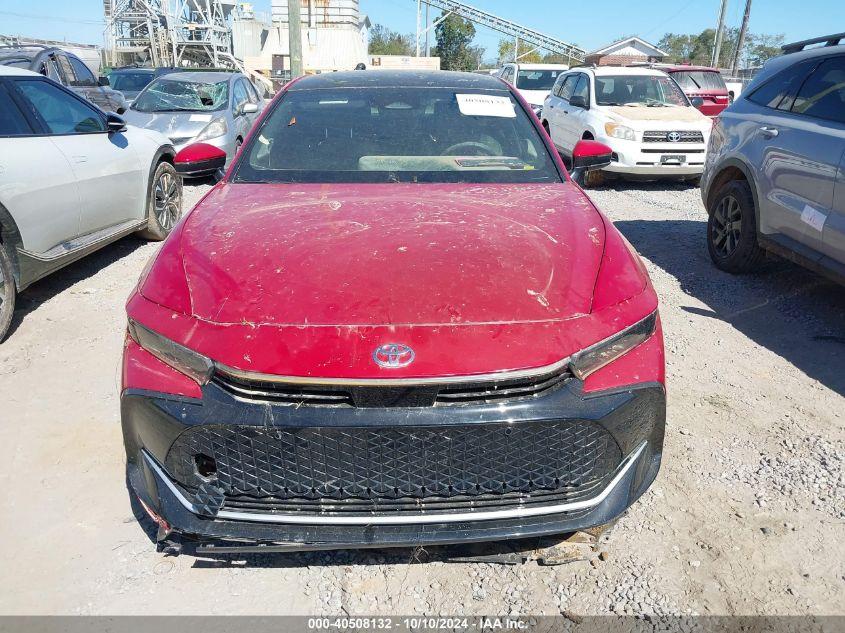TOYOTA CROWN LIMITED 2023