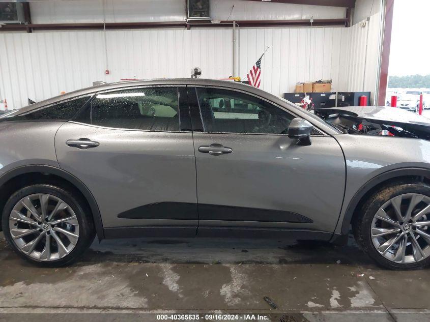 TOYOTA CROWN LIMITED 2024