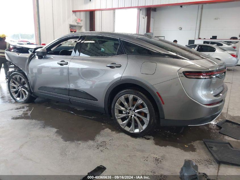 TOYOTA CROWN LIMITED 2024