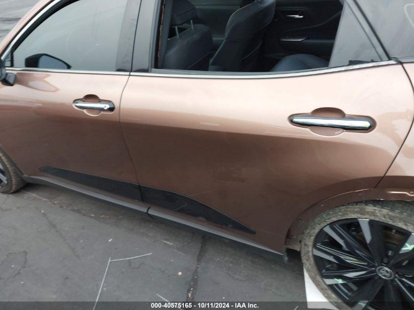 TOYOTA CROWN PLATINUM 2023