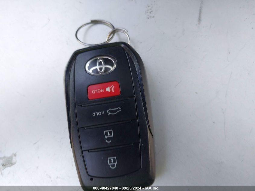 TOYOTA COROLLA HYBRID XLE 2023