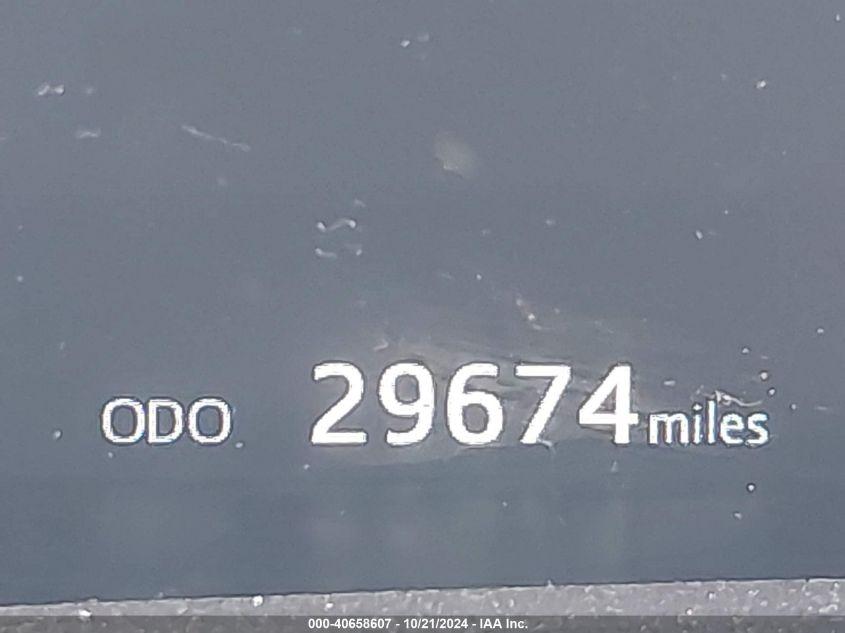 TOYOTA PRIUS PRIME LE 2022