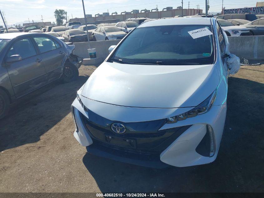 TOYOTA PRIUS PRIME LE 2021