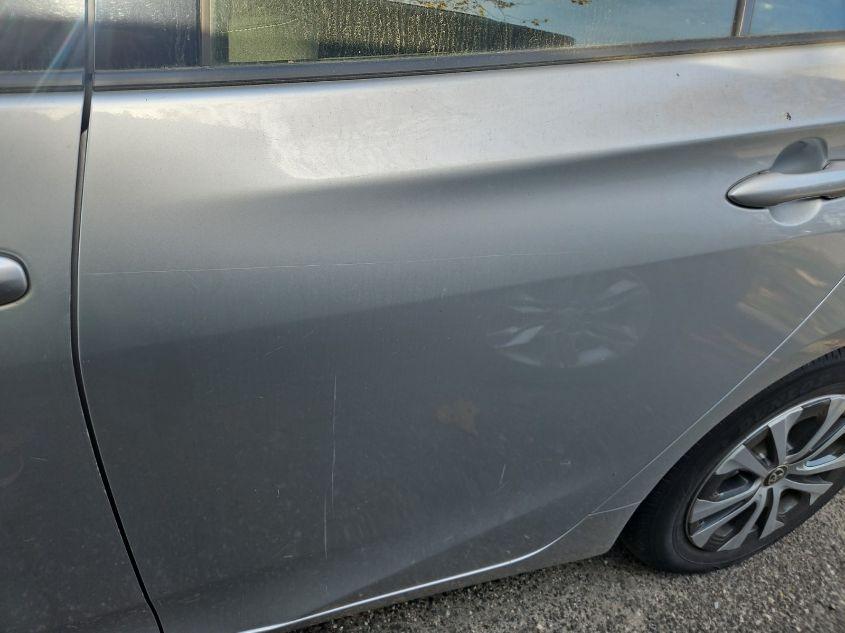 TOYOTA PRIUS PRIME LE 2020