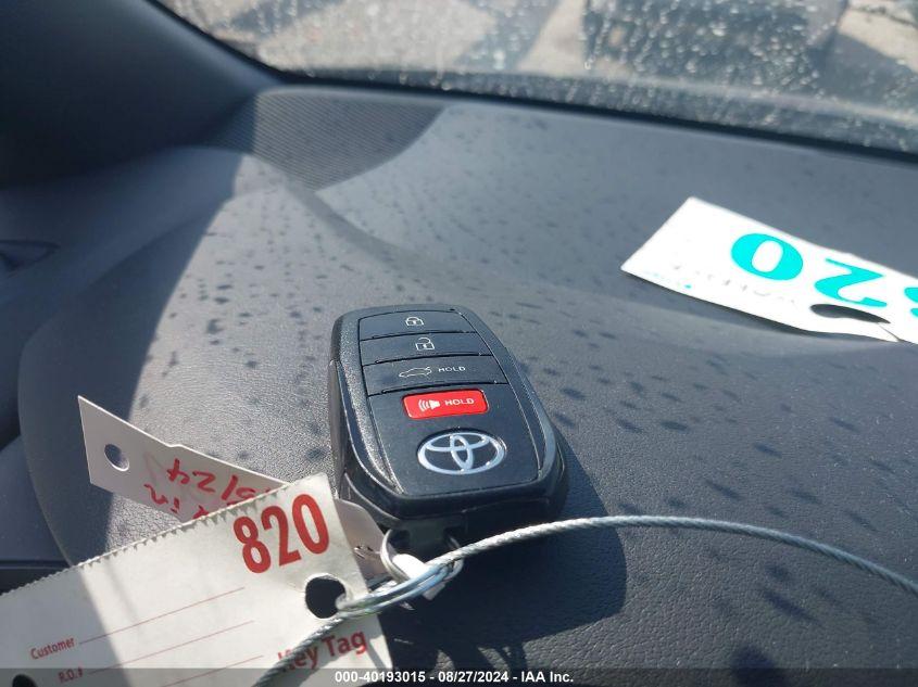 TOYOTA COROLLA SE 2024