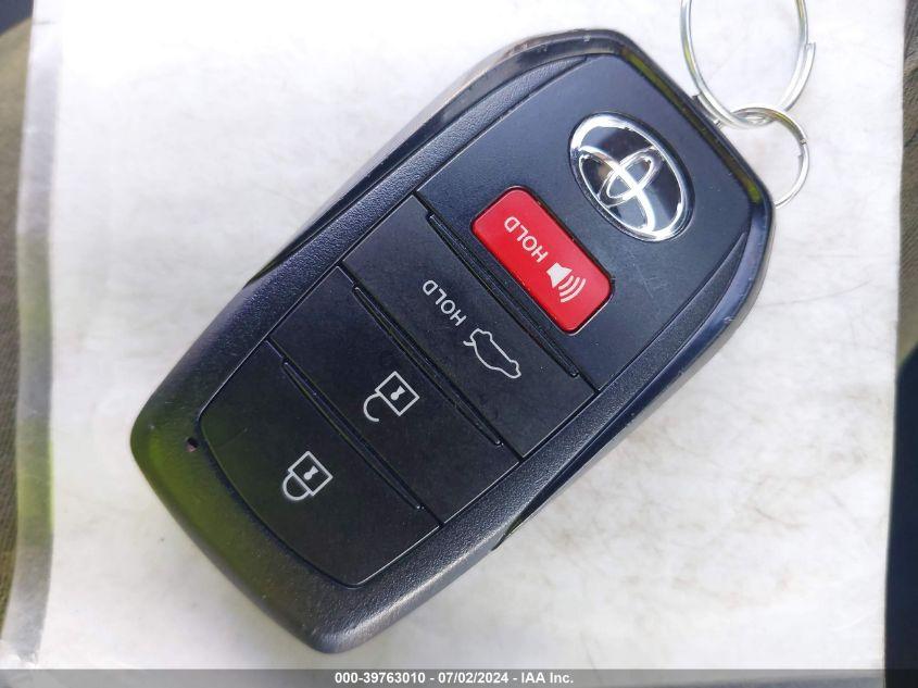 TOYOTA COROLLA SE 2024