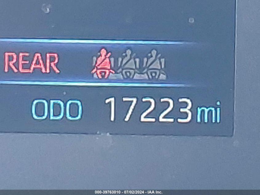 TOYOTA COROLLA SE 2024