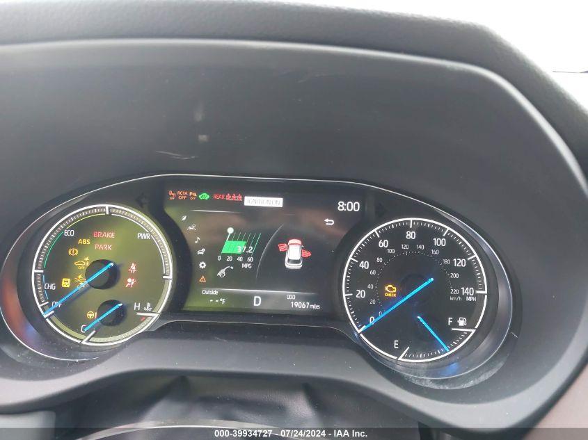 TOYOTA VENZA XLE 2023