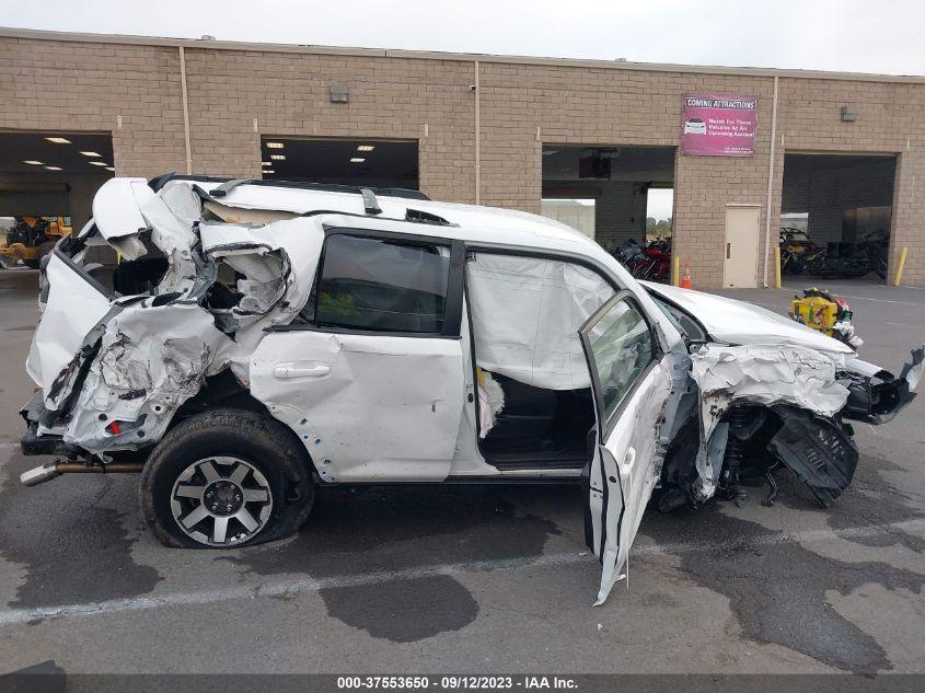 TOYOTA 4RUNNER SR5/SR5 PREMIUM/VENTURE/L 2020