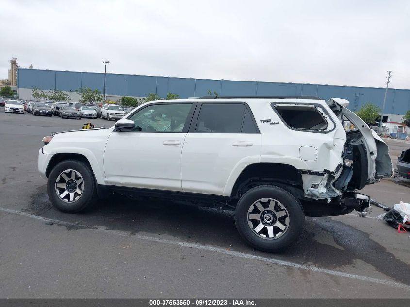 TOYOTA 4RUNNER SR5/SR5 PREMIUM/VENTURE/L 2020