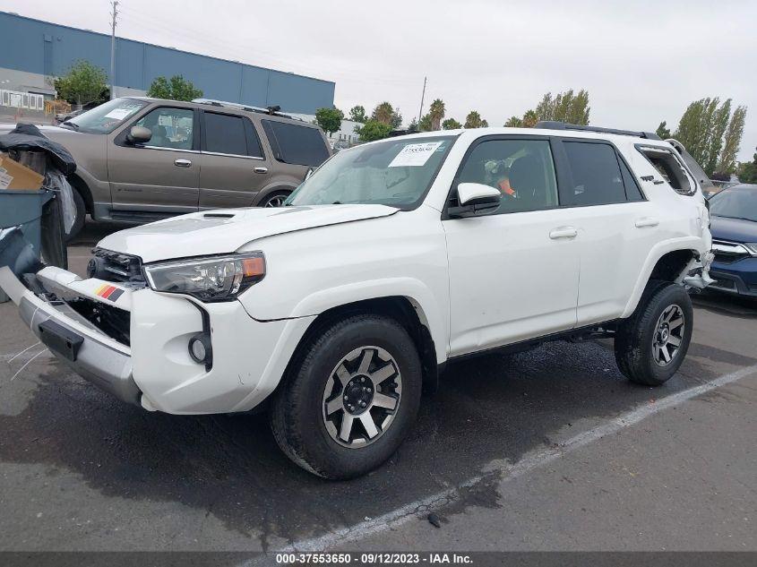 TOYOTA 4RUNNER SR5/SR5 PREMIUM/VENTURE/L 2020