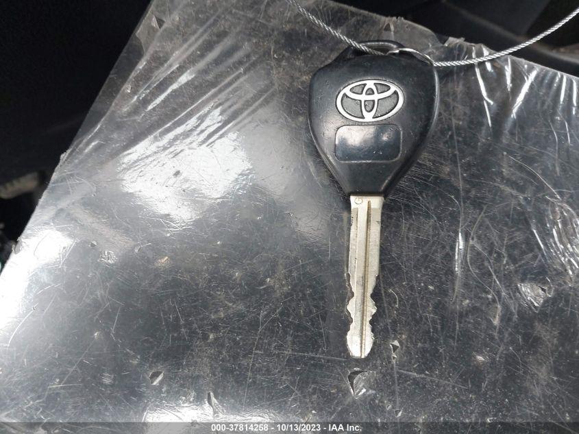 TOYOTA 4RUNNER SR5 2018