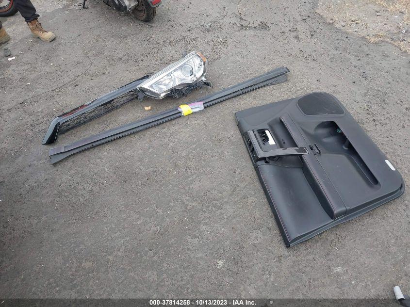 TOYOTA 4RUNNER SR5 2018