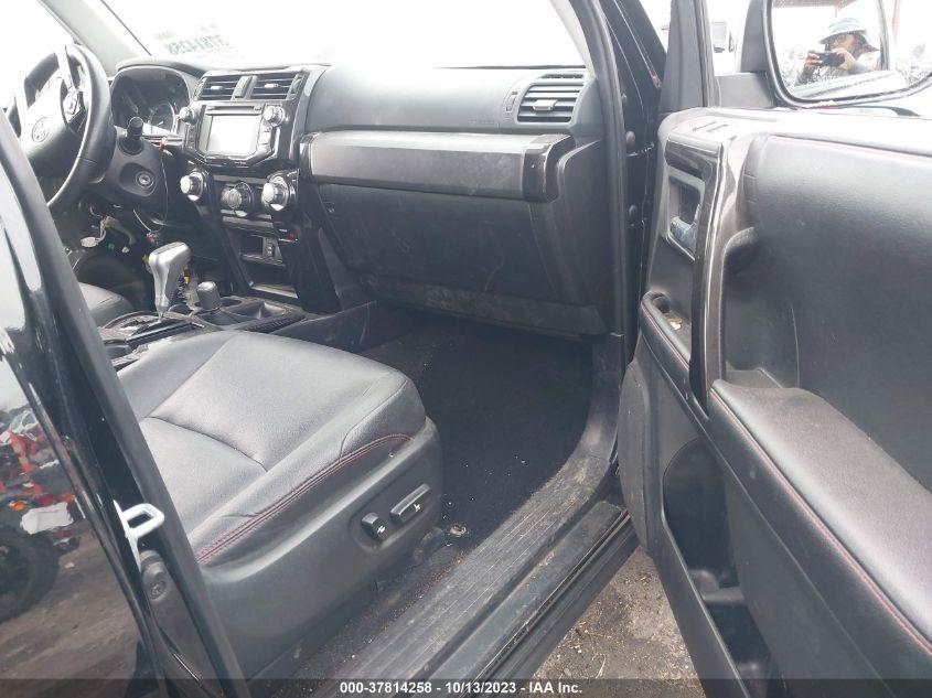 TOYOTA 4RUNNER SR5 2018