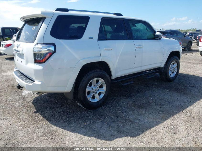 TOYOTA 4RUNNER SR5 2024