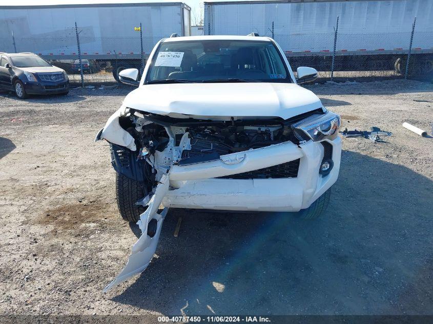 TOYOTA 4RUNNER SR5 PREMIUM 2024