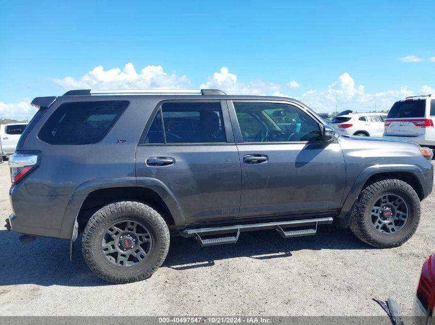 TOYOTA 4RUNNER SR5 PREMIUM 2022