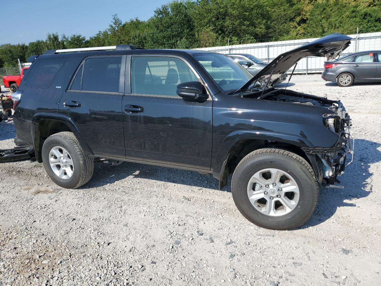 TOYOTA 4RUNNER SR 2024