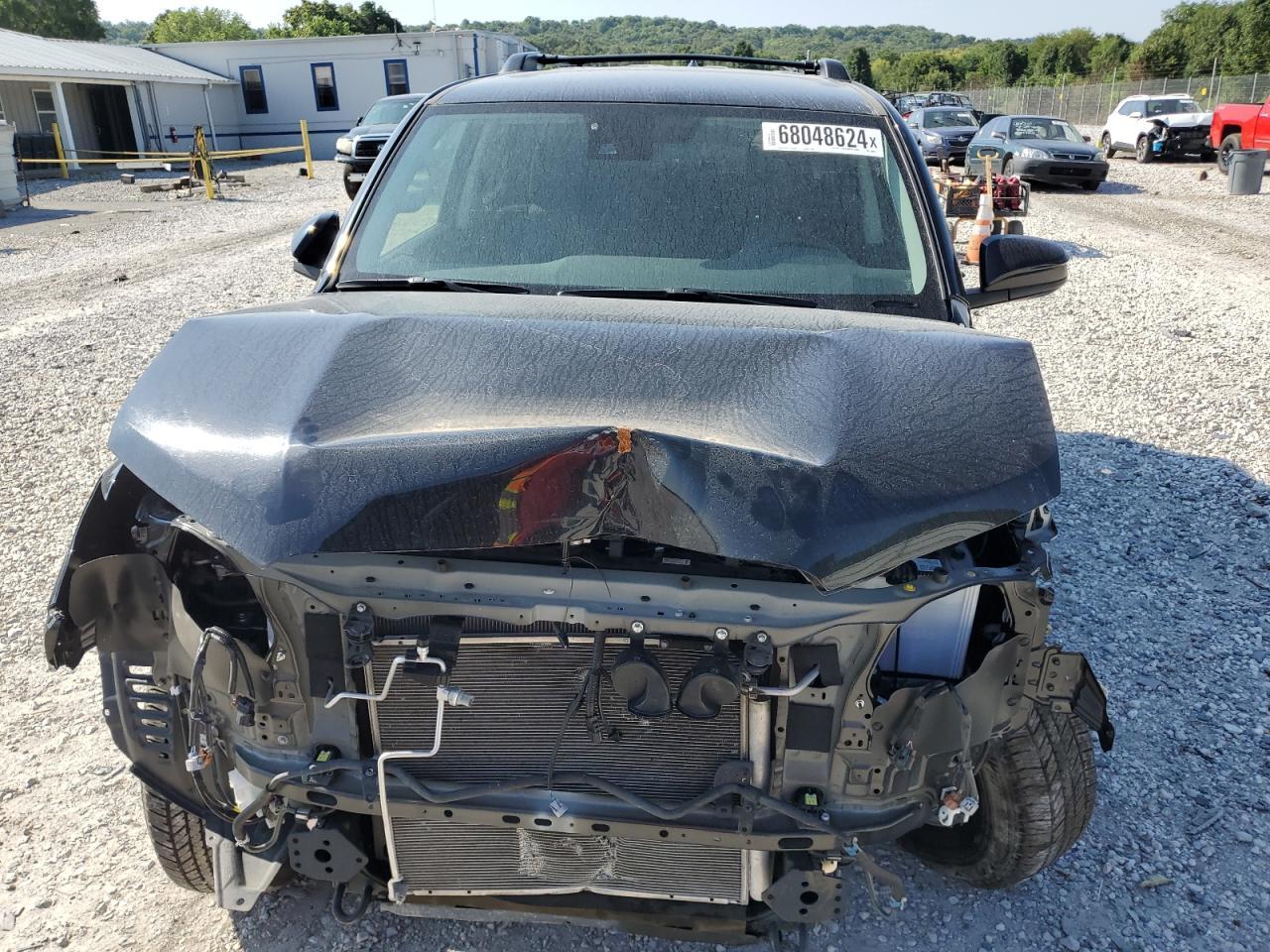 TOYOTA 4RUNNER SR 2024