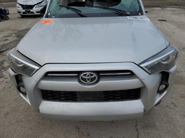 TOYOTA 4RUNNER SR 2021