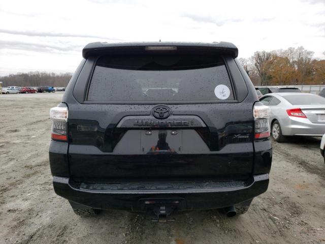 TOYOTA 4RUNNER SR 2021