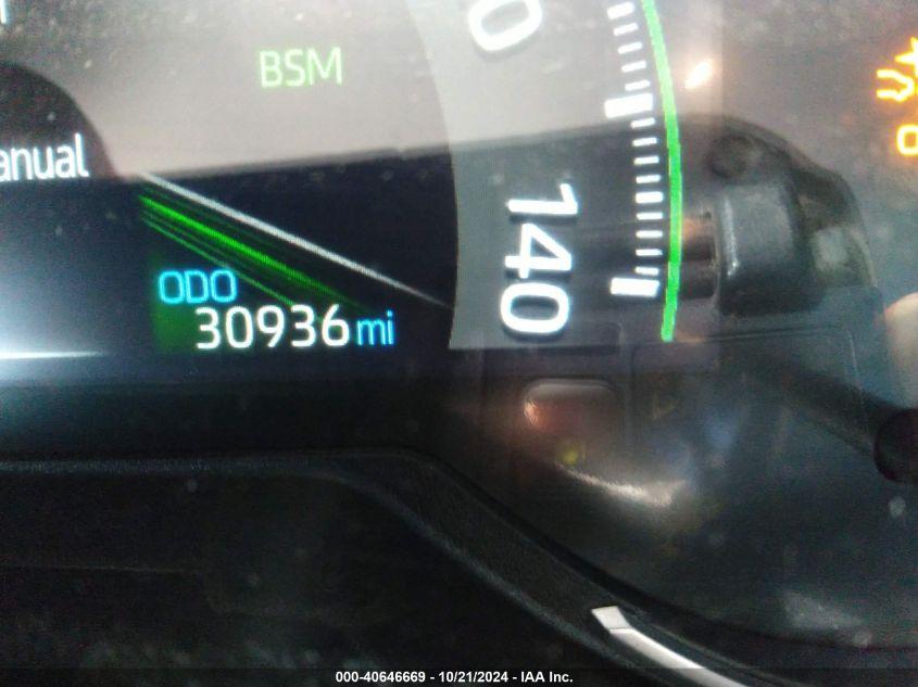 TOYOTA RAV4 HYBRID XLE PREMIUM 2023