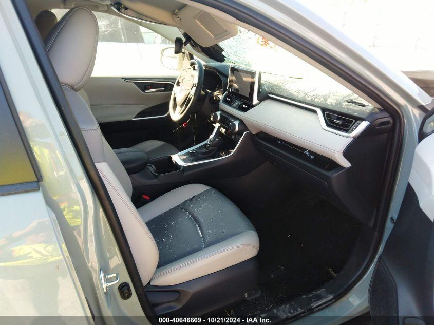 TOYOTA RAV4 HYBRID XLE PREMIUM 2023