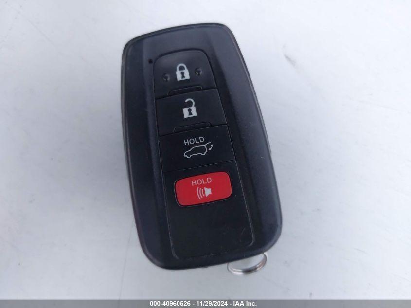 TOYOTA RAV4 HYBRID XLE PREMIUM 2023