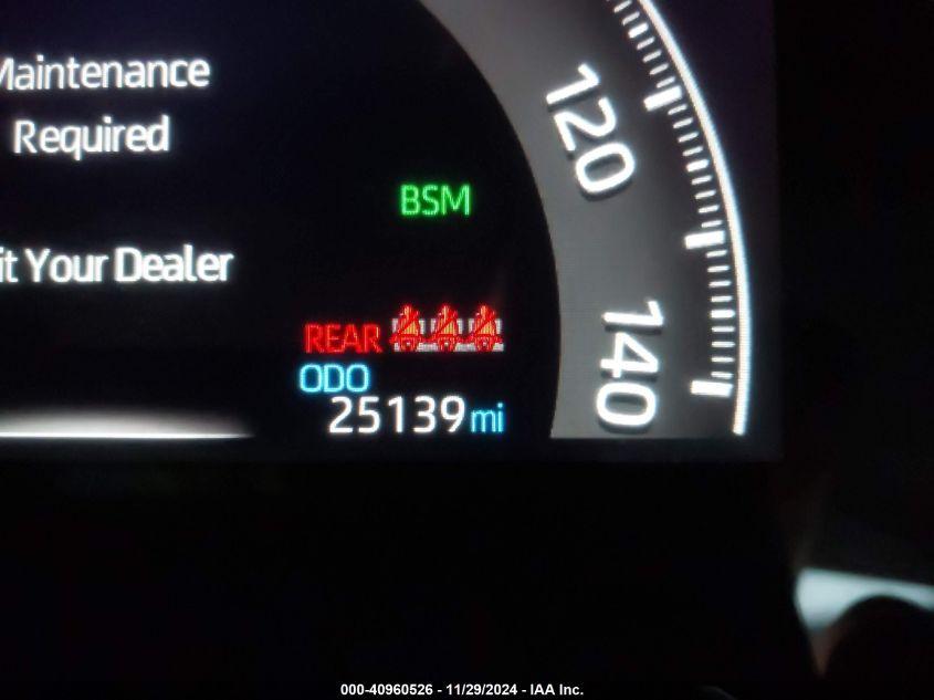 TOYOTA RAV4 HYBRID XLE PREMIUM 2023