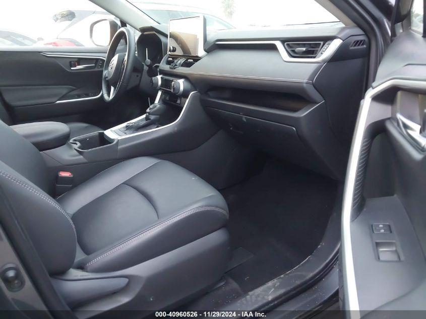 TOYOTA RAV4 HYBRID XLE PREMIUM 2023