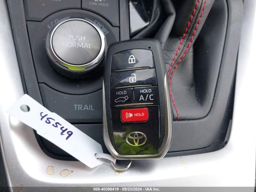 TOYOTA RAV4 PRIME XSE 2024