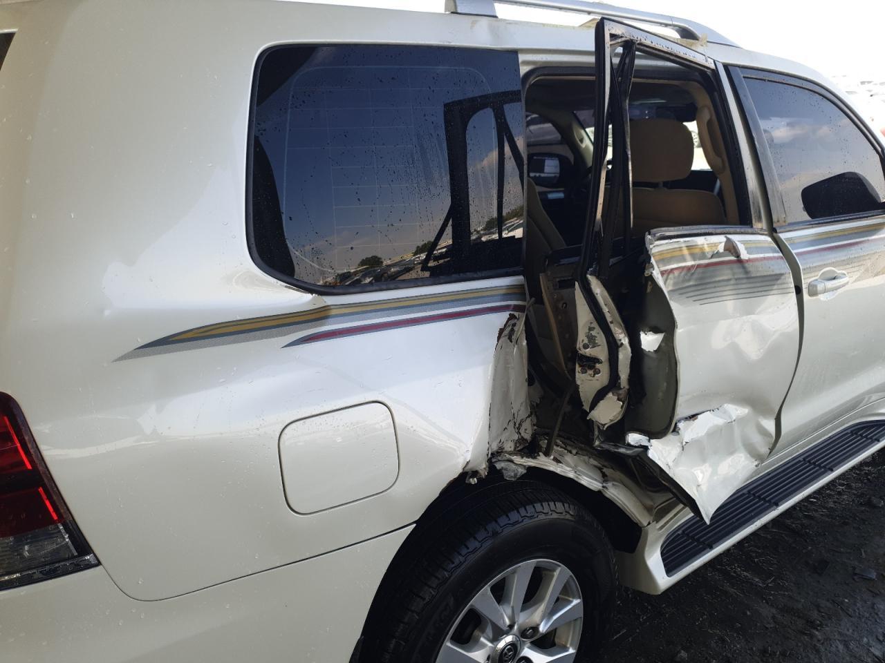 TOYOTA LAND CRUIS  2016