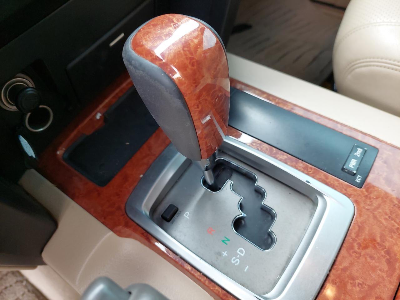 TOYOTA LAND CRUIS  2014