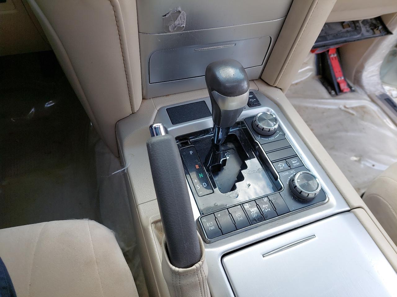 TOYOTA LAND CRUIS  2021