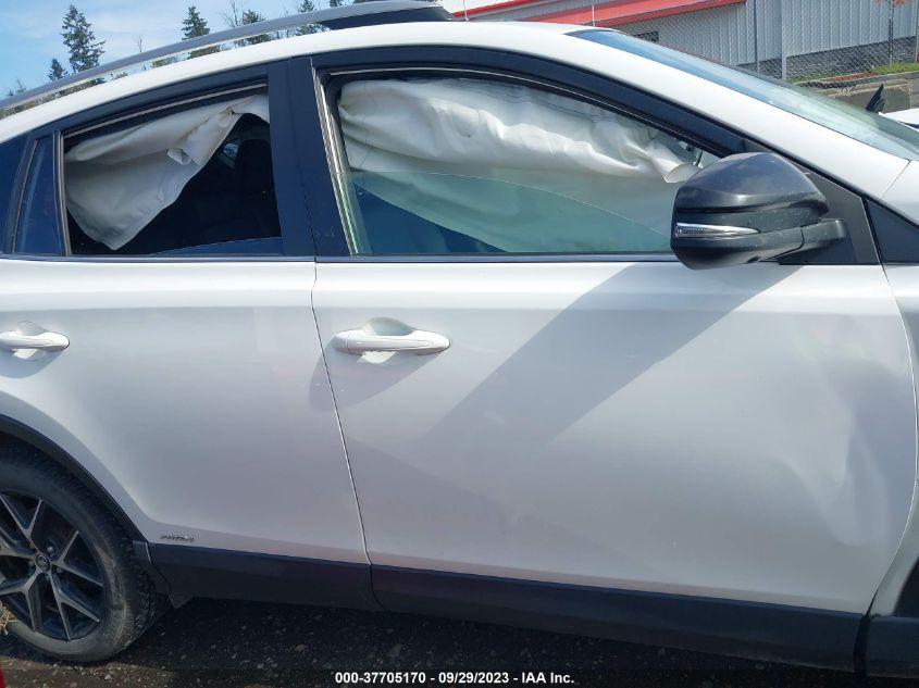 TOYOTA RAV4 HYBRID SE 2018