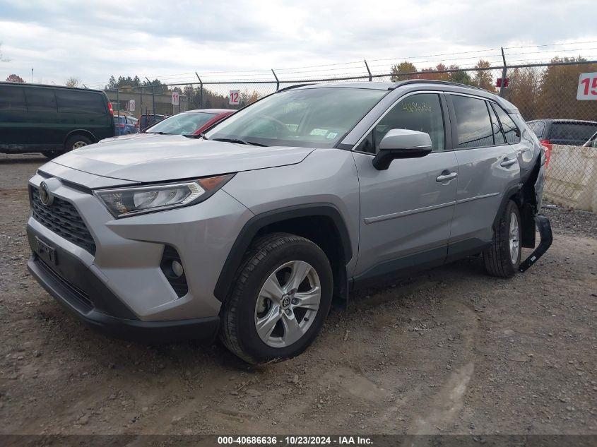 TOYOTA RAV4 XLE 2020