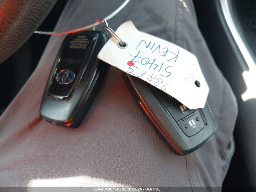 TOYOTA RAV4 HYBRID XLE 2020