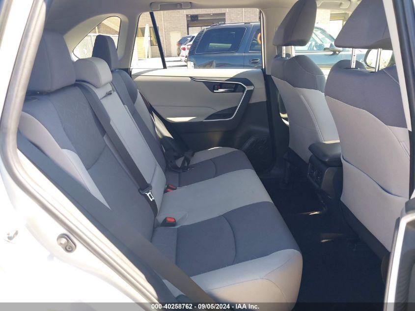 TOYOTA RAV4 XLE 2023