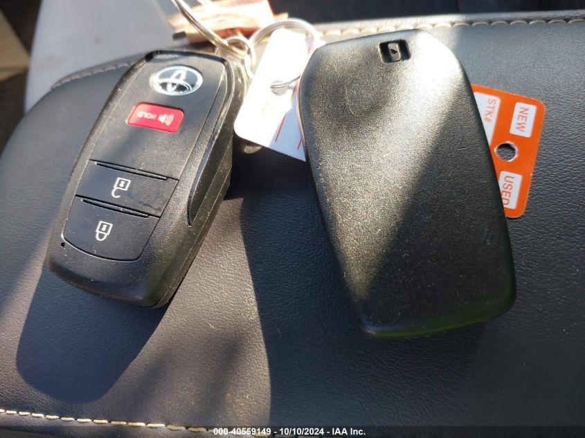 TOYOTA COROLLA SE 2023