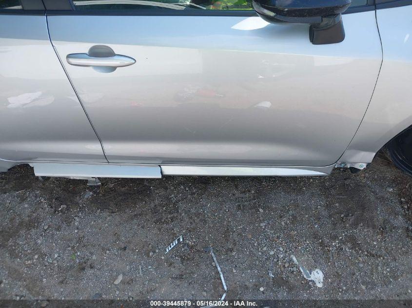 TOYOTA COROLLA SE 2022