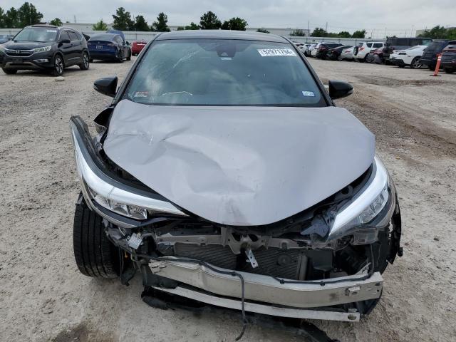 TOYOTA C-HR XLE 2020