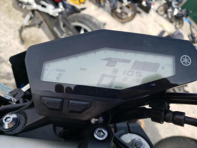 YAMAHA FZ-07/09 FZ09 2016