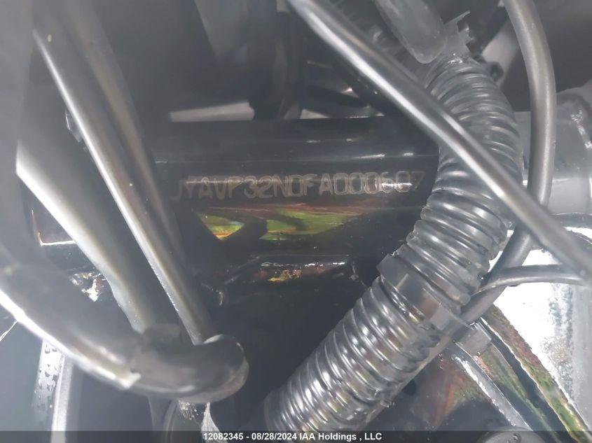 YAMAHA XVS1300 CT/CTB 2015