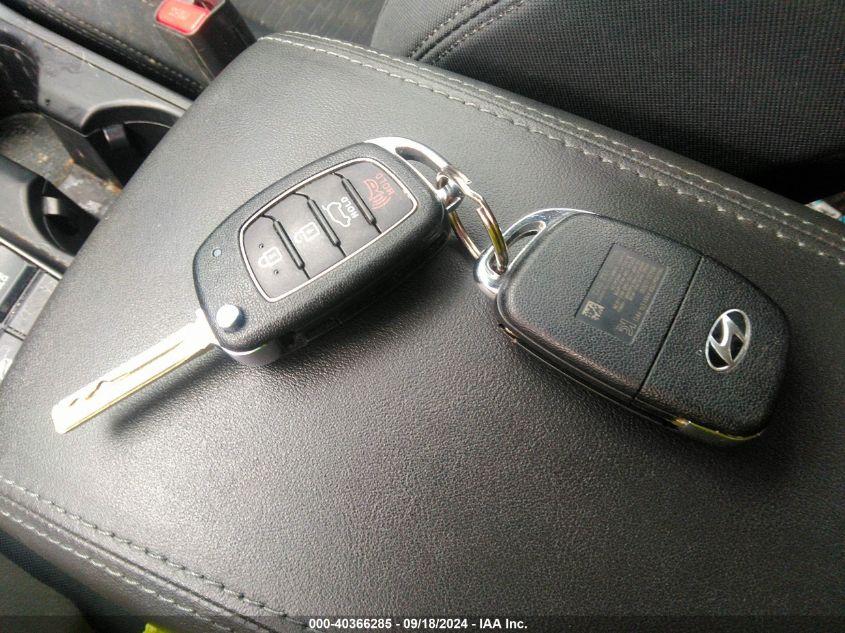 HYUNDAI TUCSON SE 2020