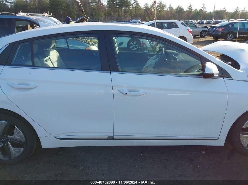 HYUNDAI IONIQ HYBRID SEL 2022