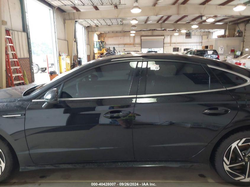 HYUNDAI SONATA SEL 2024