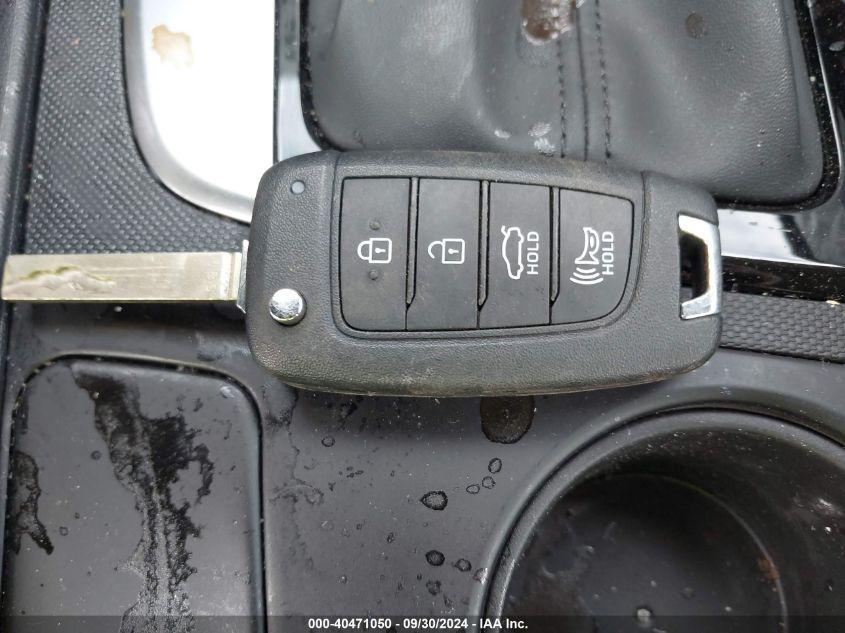 HYUNDAI ELANTRA SE 2024