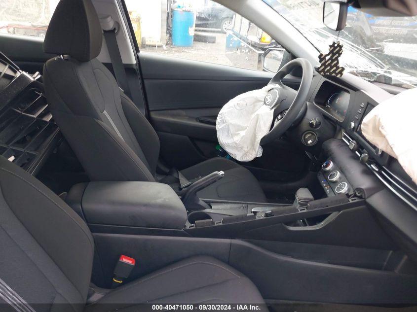 HYUNDAI ELANTRA SE 2024