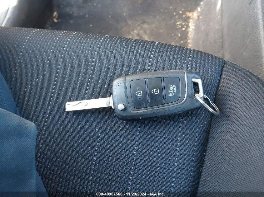 HYUNDAI VENUE SE 2022