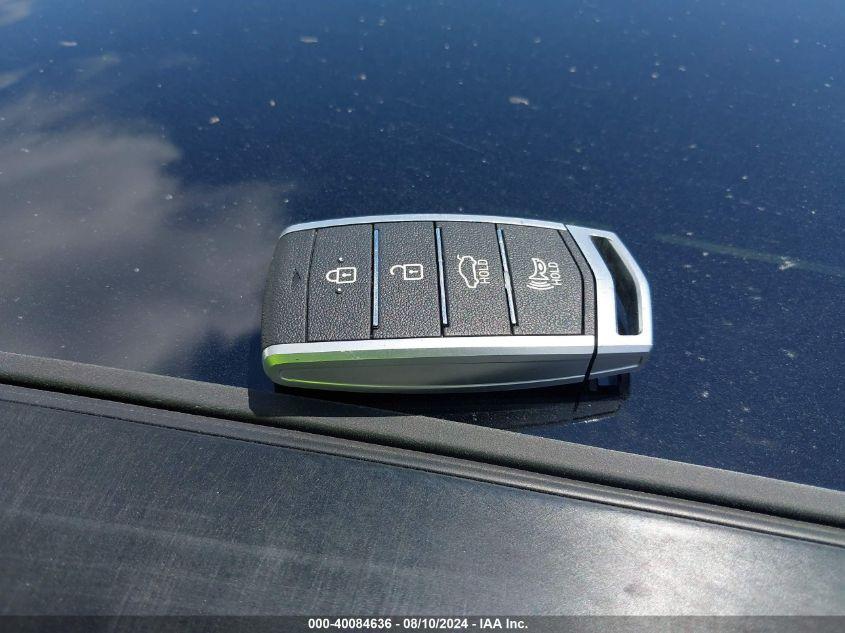 GENESIS G70 2.0T RWD 2020